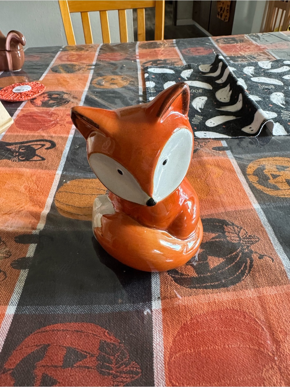 Adorable Ceramic Fox Figurine - Home Art Accent